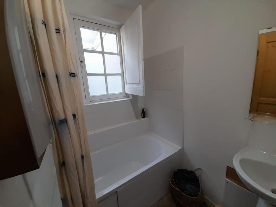 Loft Coeur Historique Montpellier Apartment Екстериор снимка
