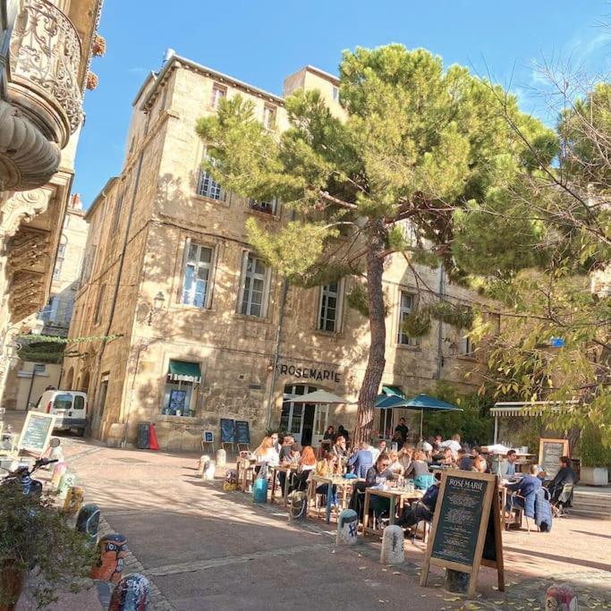 Loft Coeur Historique Montpellier Apartment Екстериор снимка